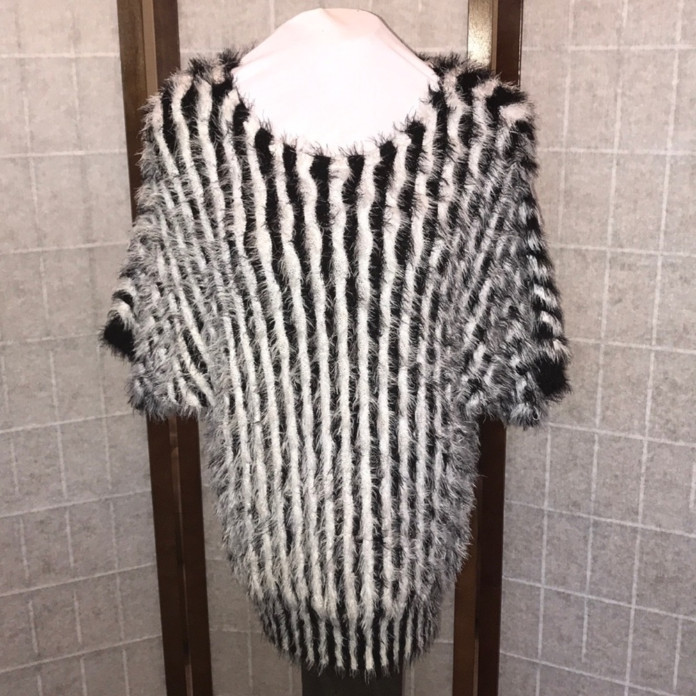 Lauren Michelle Sweater